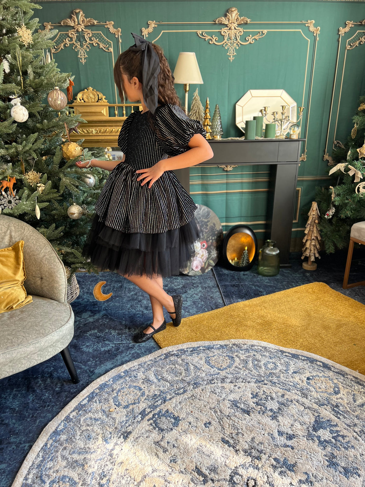 Robe en velours noir et argent