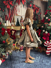 Charger l&#39;image dans la galerie, Robe noire reflets irisés dorés