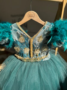 Caftan or et émeraude