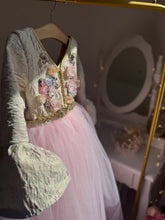 Charger l&#39;image dans la galerie, Caftan Bridgerton