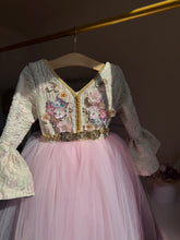 Charger l&#39;image dans la galerie, Caftan Bridgerton