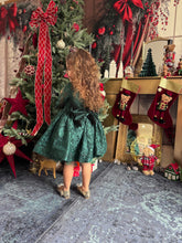 Charger l&#39;image dans la galerie, Robe dentelle émeraude noeud en velours