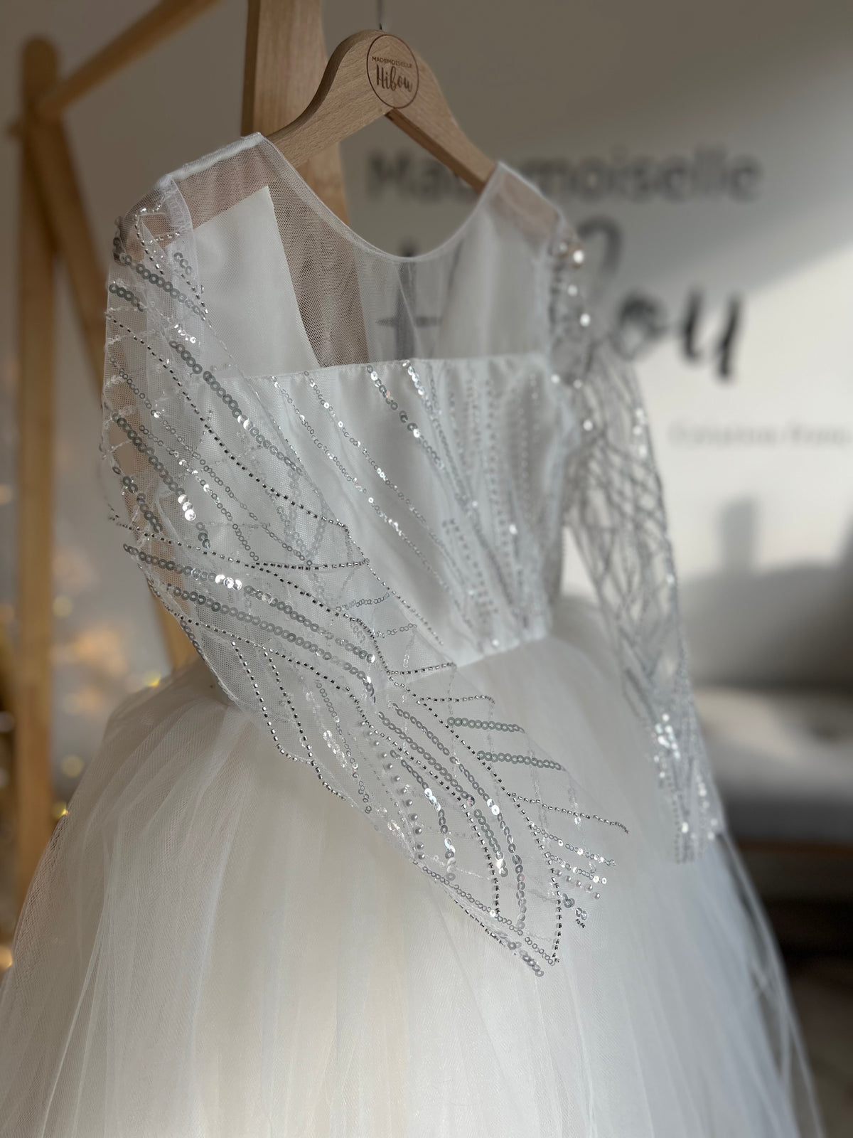 Robe Ellie