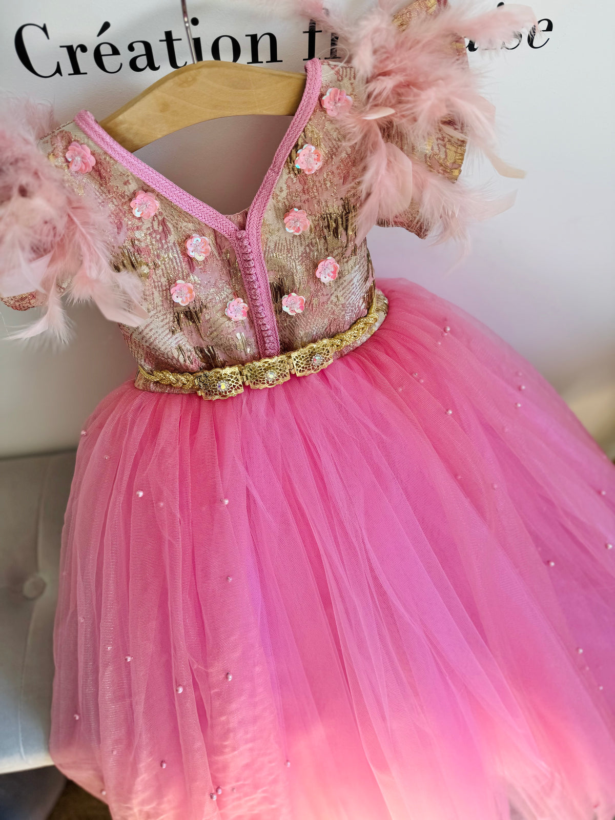 Caftan brocart rose bonbon