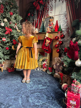 Charger l&#39;image dans la galerie, Robe velours or