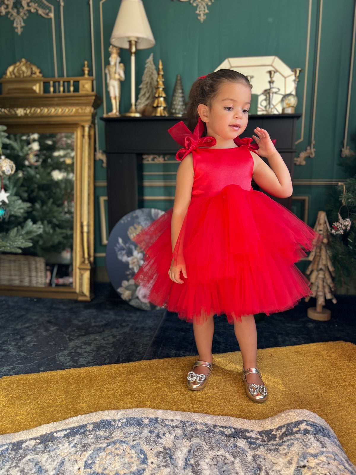 Robe tutu rouge et noeud organza