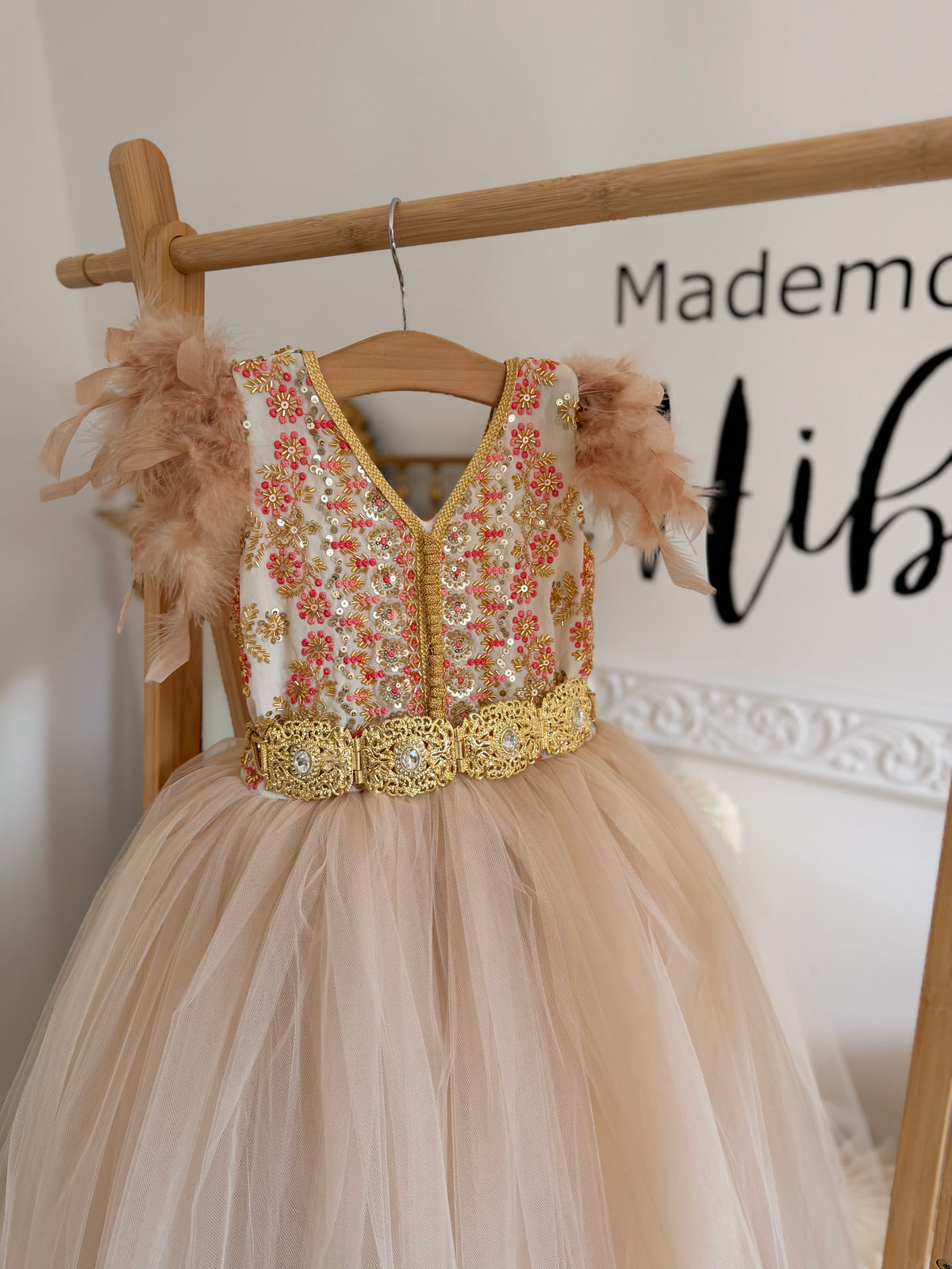 Caftan perlé noisette