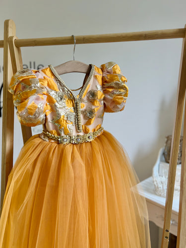 Caftan orangé