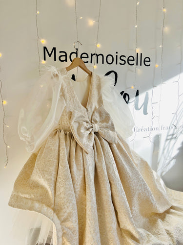 Robe Julia