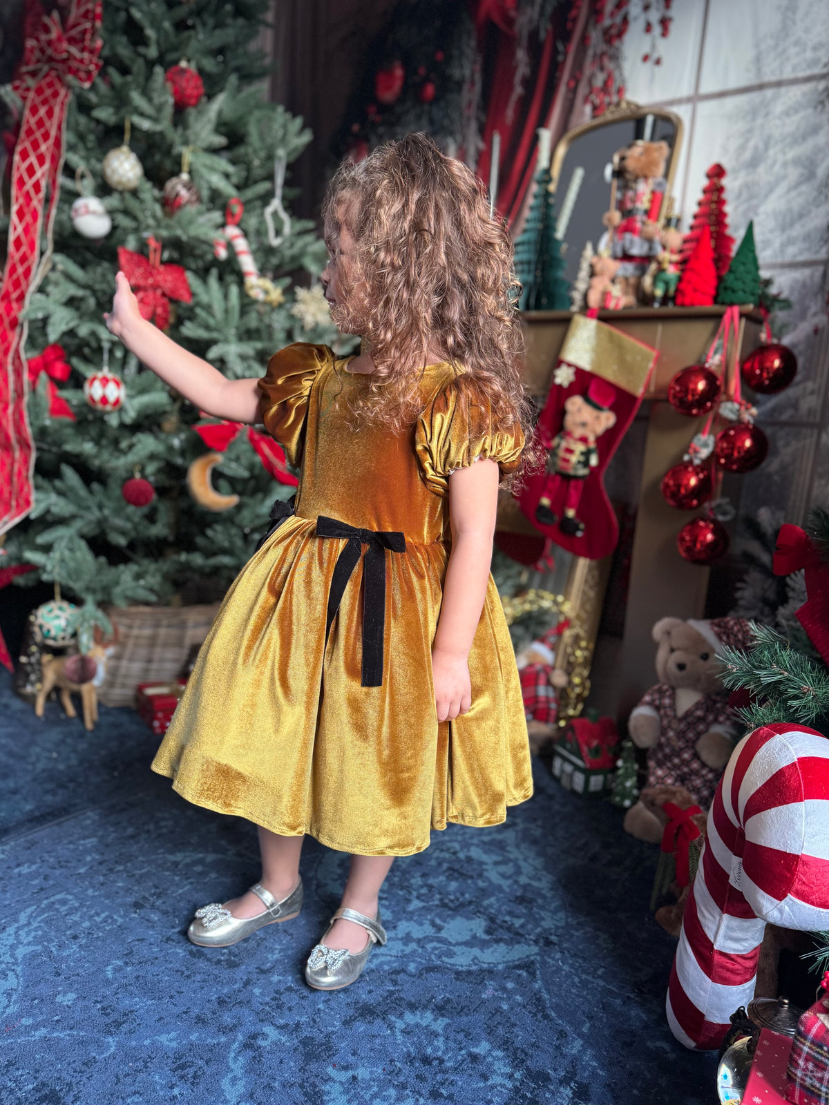 Robe velours or