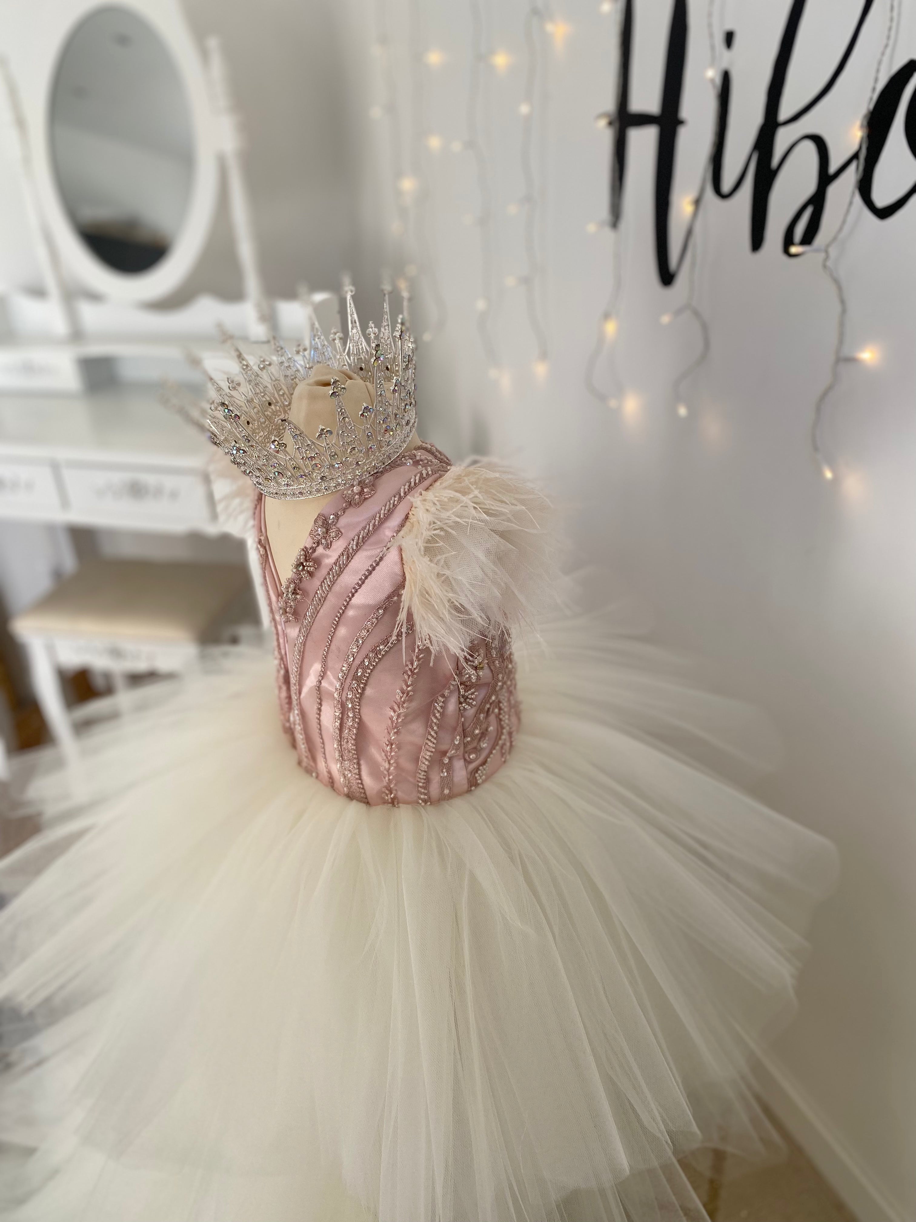 Robe Angelina