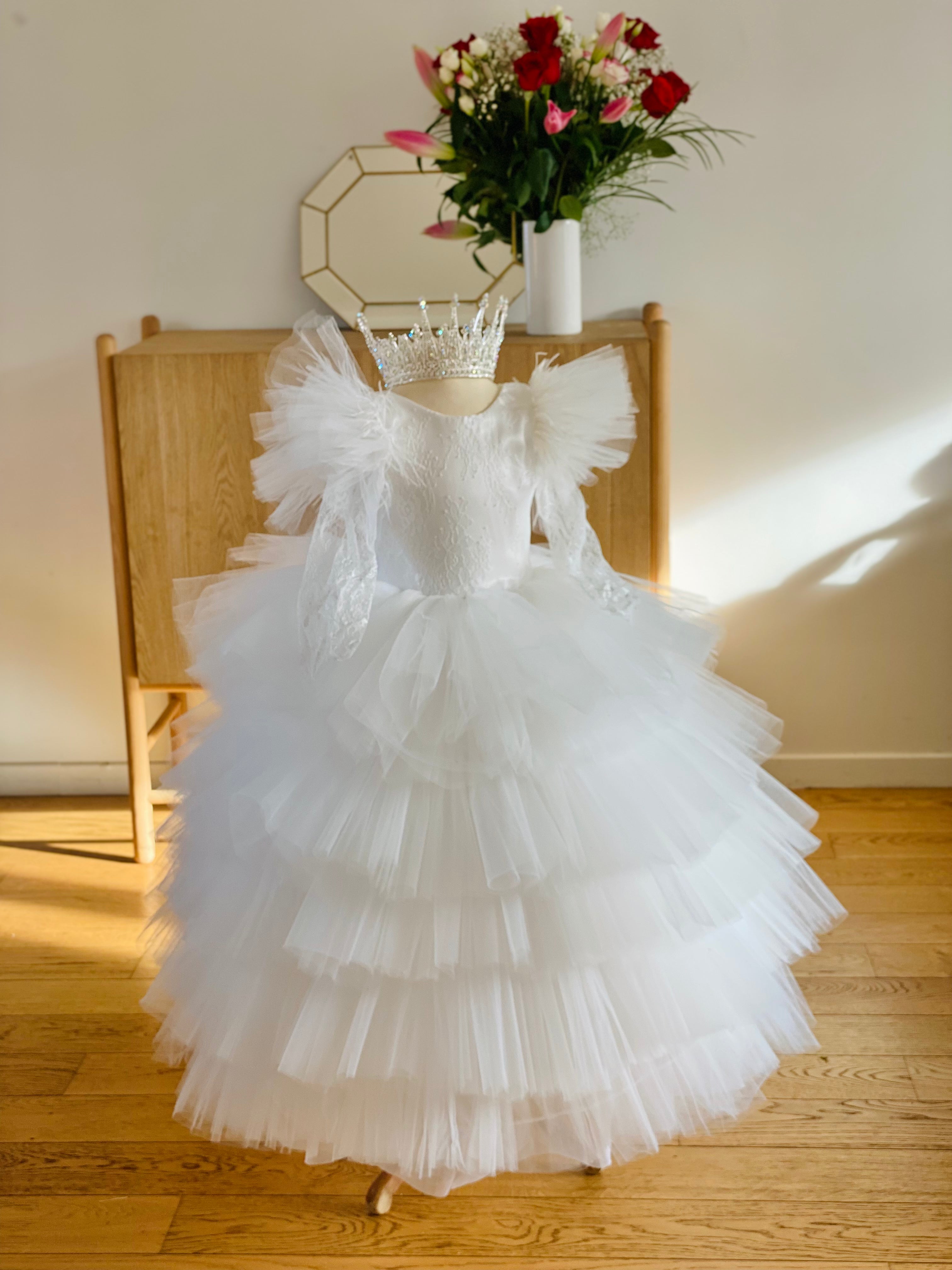 Robe Ava